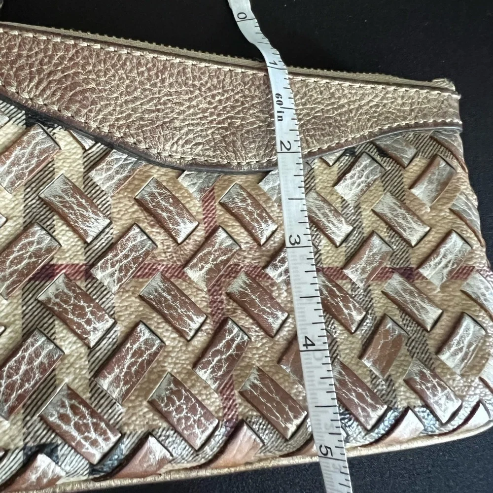 Vintage Burberry Gold and Cream Quilted Wristlet Clutch
